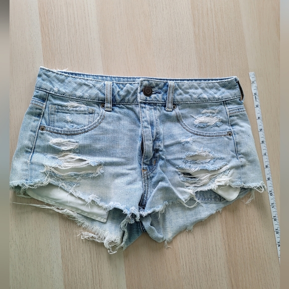 AE High-Waisted Denim Shorts - Picture 3 of 4